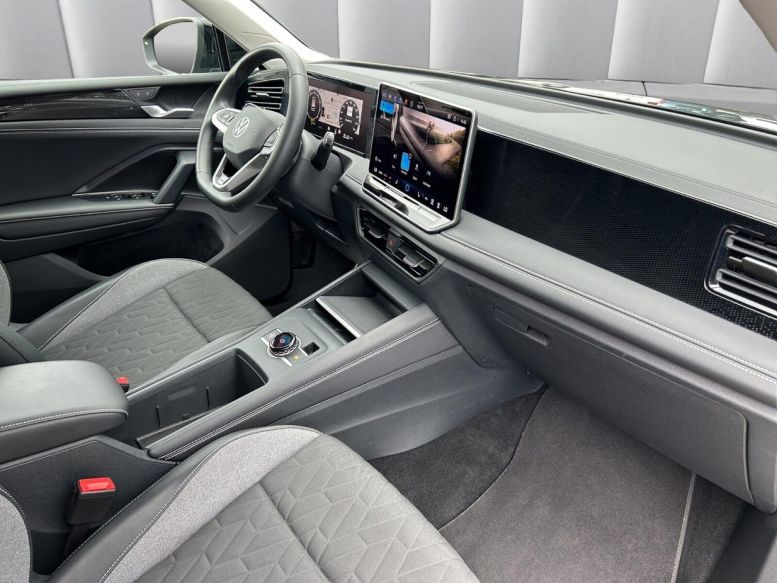 Volkswagen Tiguan – Bild 10