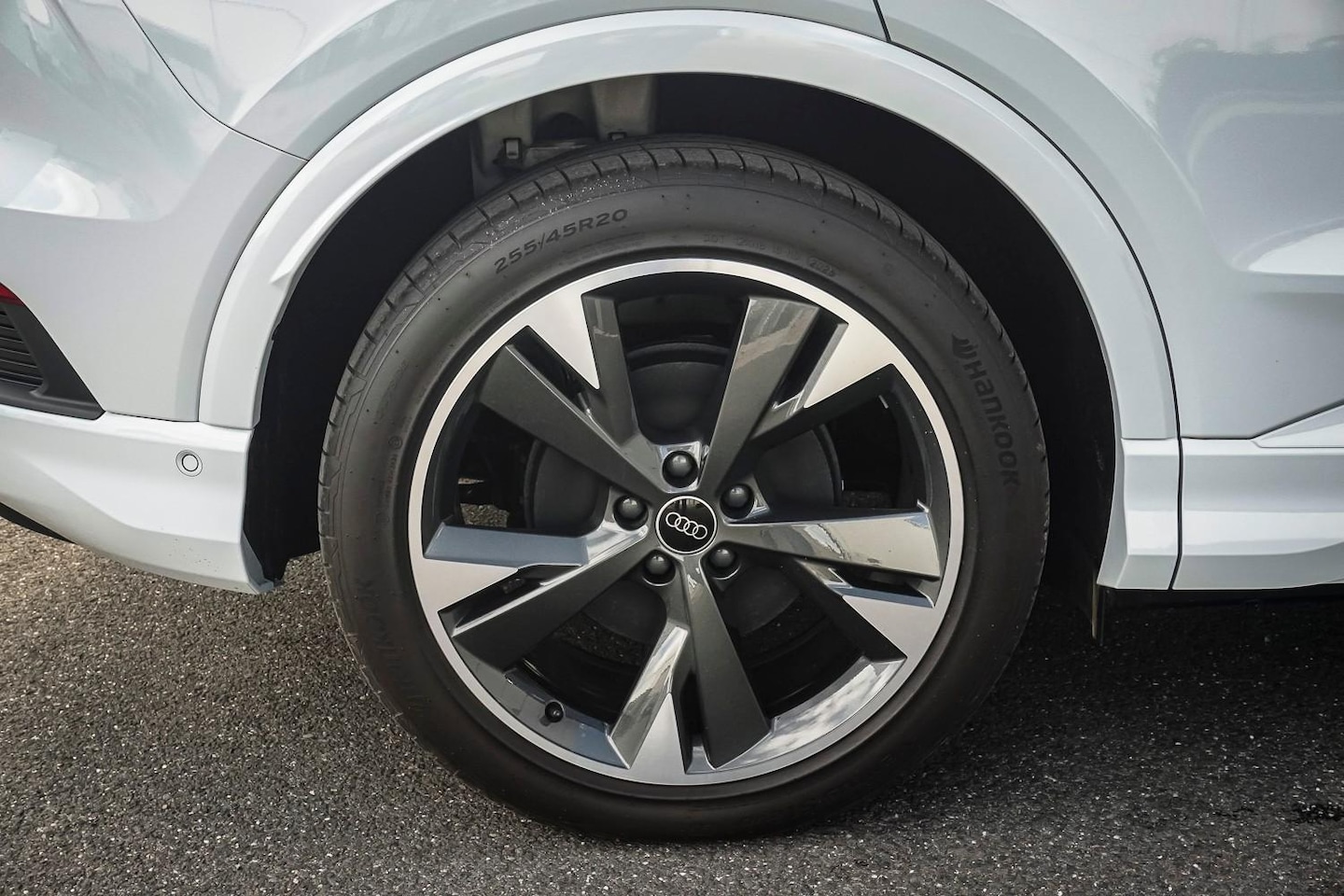 Image about Audi Q4 e-tron e-tron