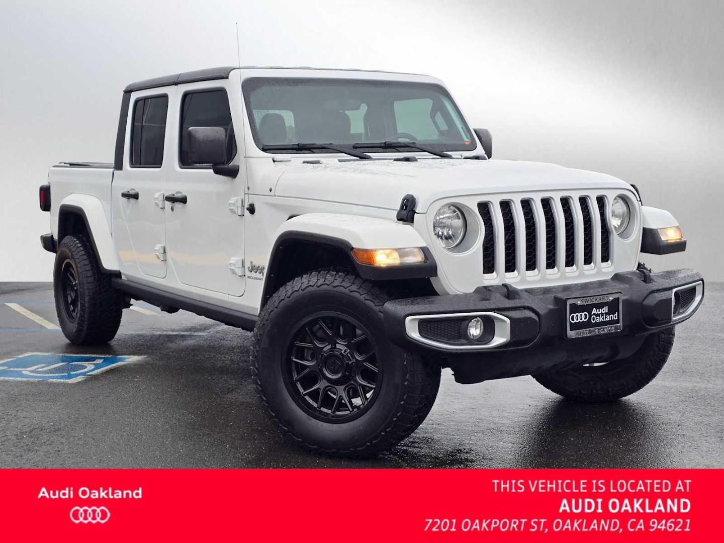 2023 Jeep Gladiator Overland's photo