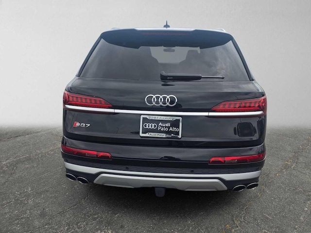 2023 Audi SQ7