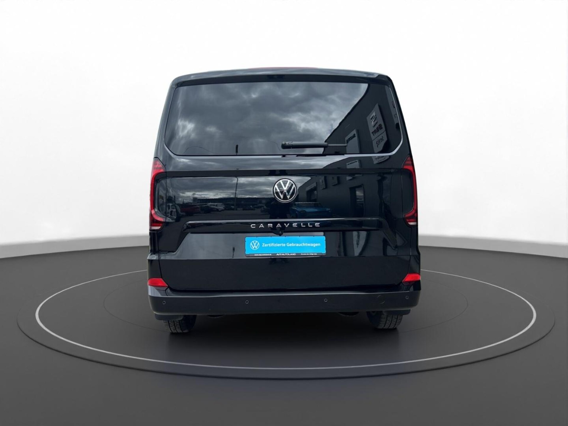 Volkswagen Caravelle Style