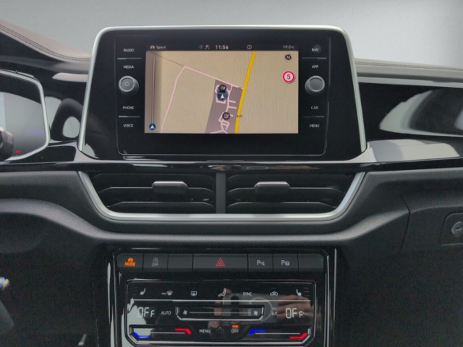 Volkswagen T-Roc Cabriolet – Bild 13
