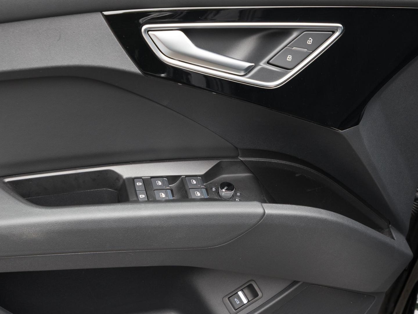 Image about Audi Q4 e-tron 40 e-tron 150 kW