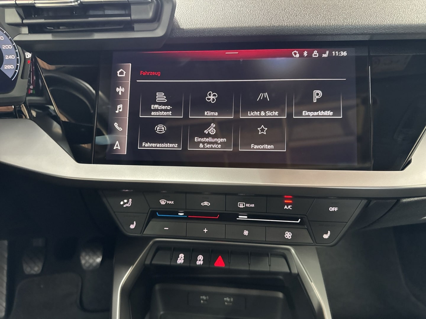 Bild über Audi A3 Sportback S line 30 TFSI Schaltgetriebe - für weitere Informationen kontaktieren Sie den Audi Partner