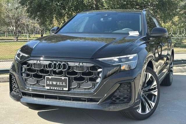 2026 Audi Q8