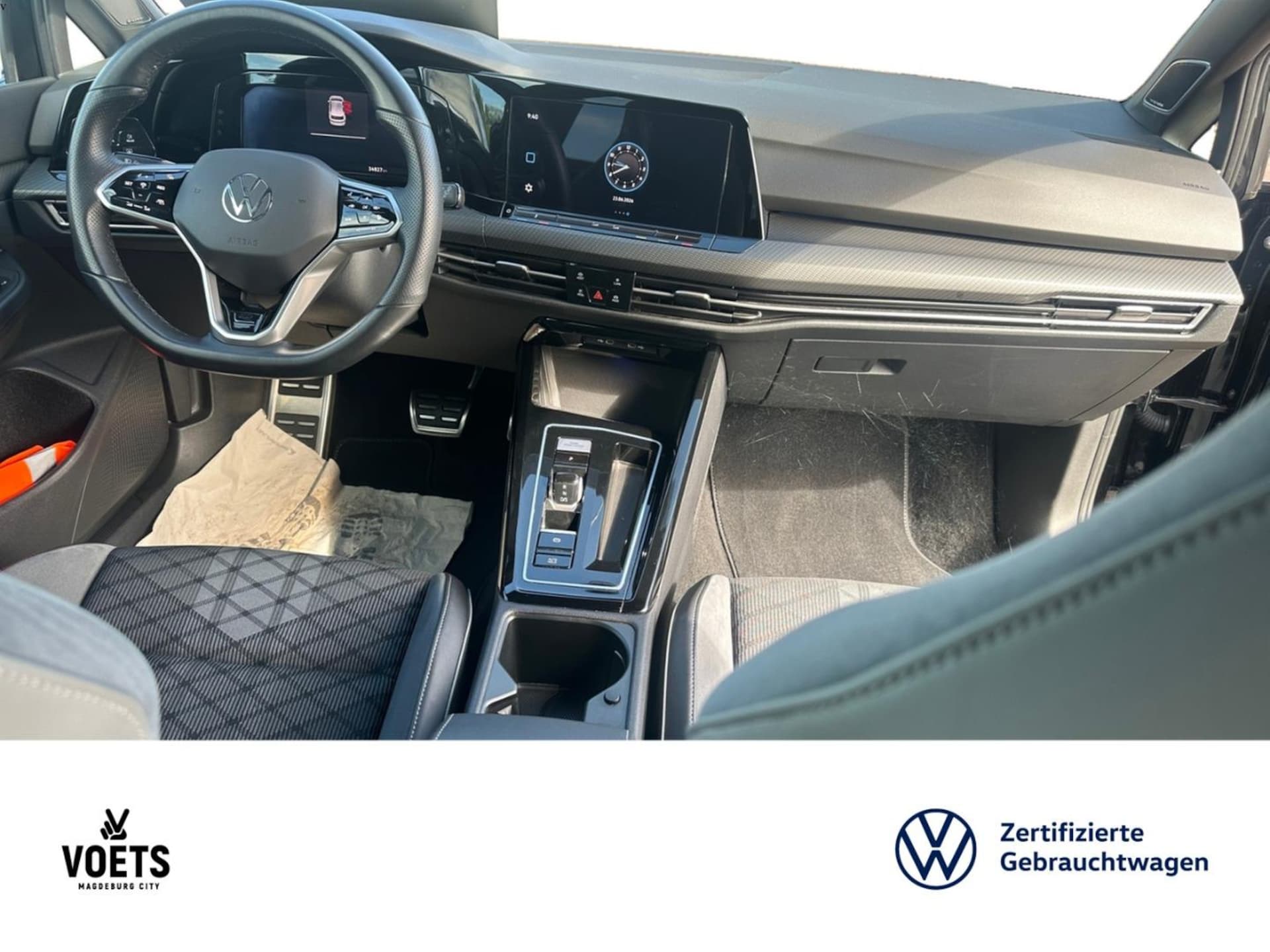 Volkswagen Golf R-Line