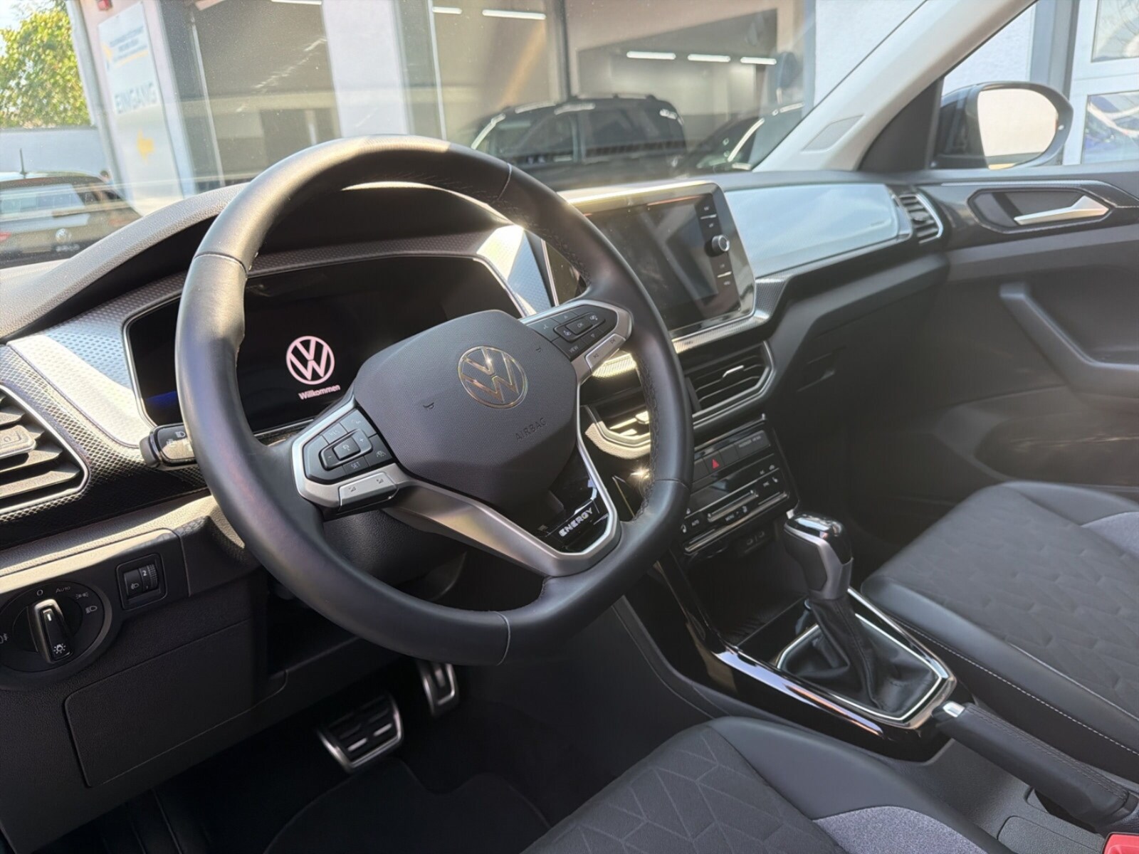 Volkswagen T-Cross – Bild 9