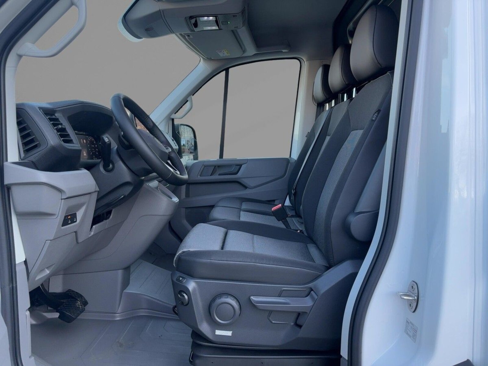 Volkswagen Crafter Kasten mittlerer Radstand – Bild 6