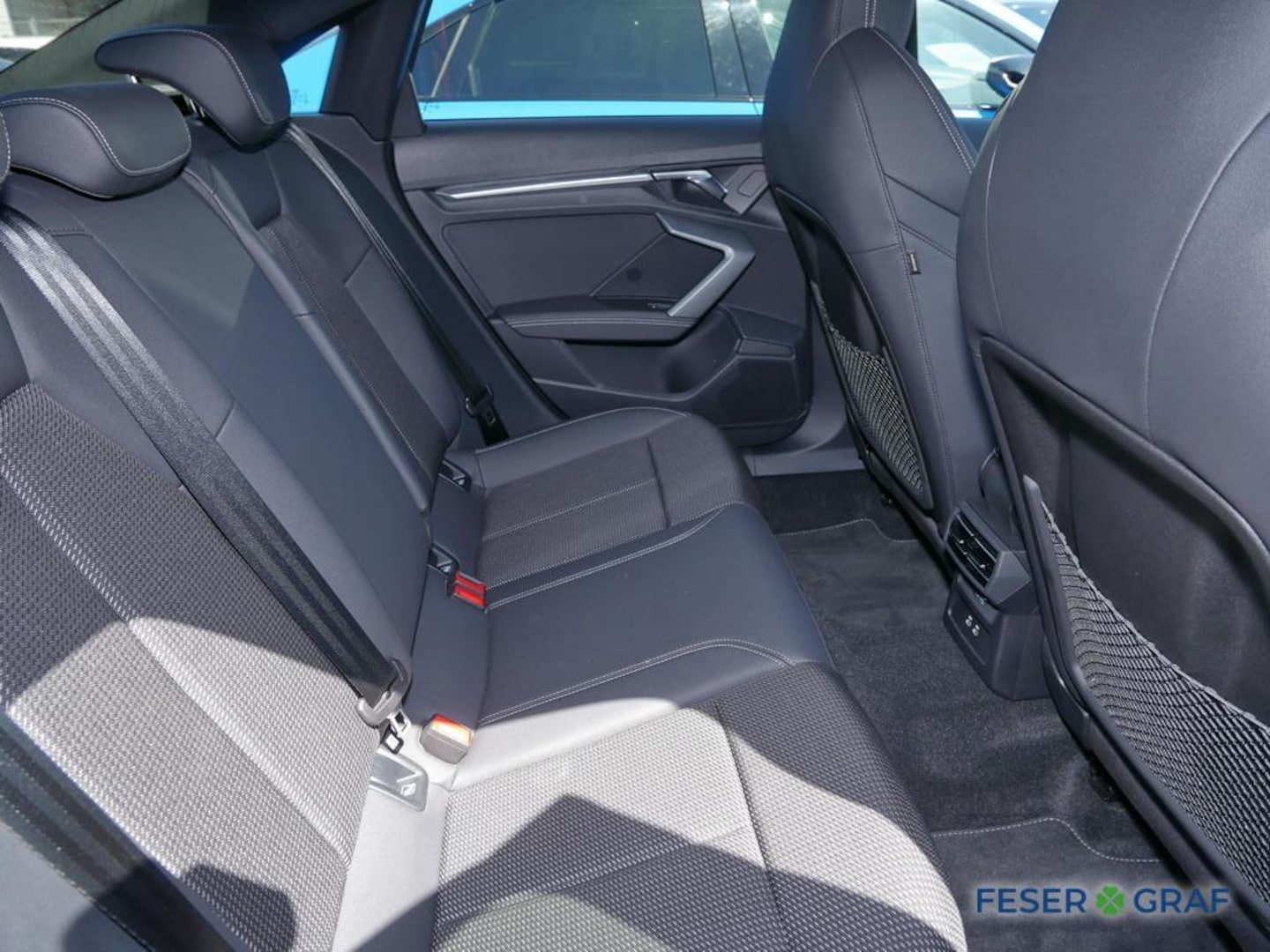 Bild über Audi A3 Limousine 35 TFSI S tronic - für weitere Informationen kontaktieren Sie den Audi Partner