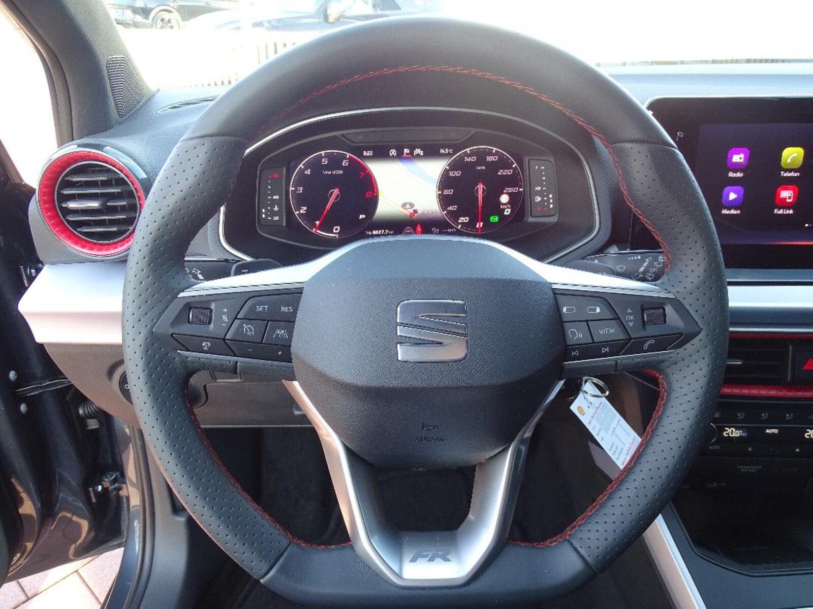 SEAT Arona – Bild 9