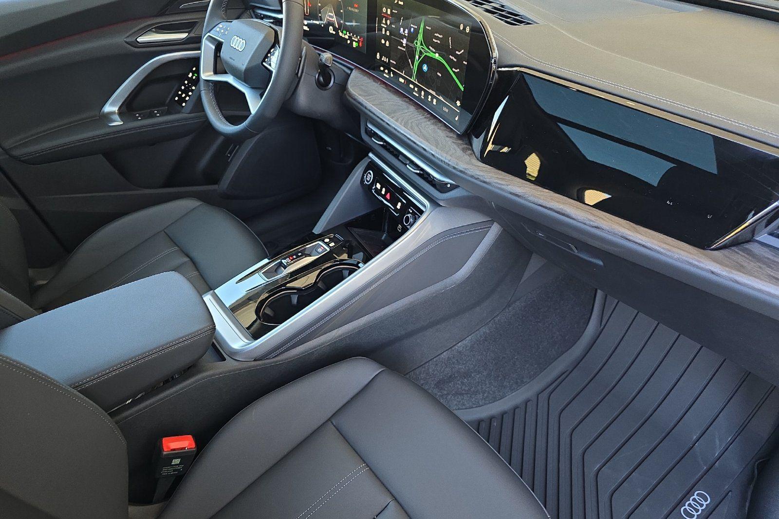 2025 Audi Q5 Premium Plus - Photo 15