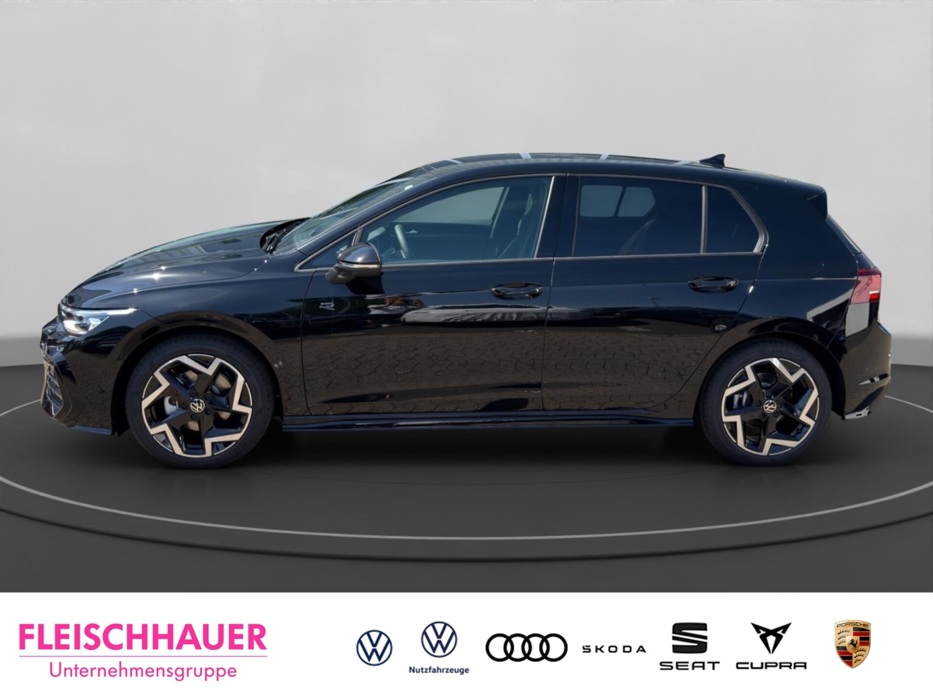 Volkswagen Golf R-Line