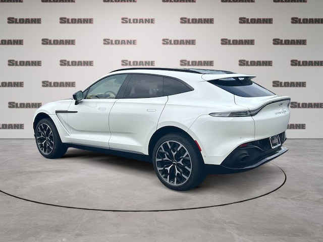 2021 Aston Martin DBX