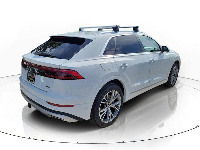 2026 Audi Q8
