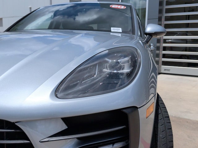 2020 Porsche Macan
