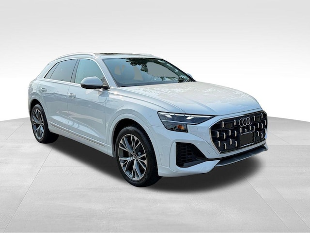 2025 Audi Q8