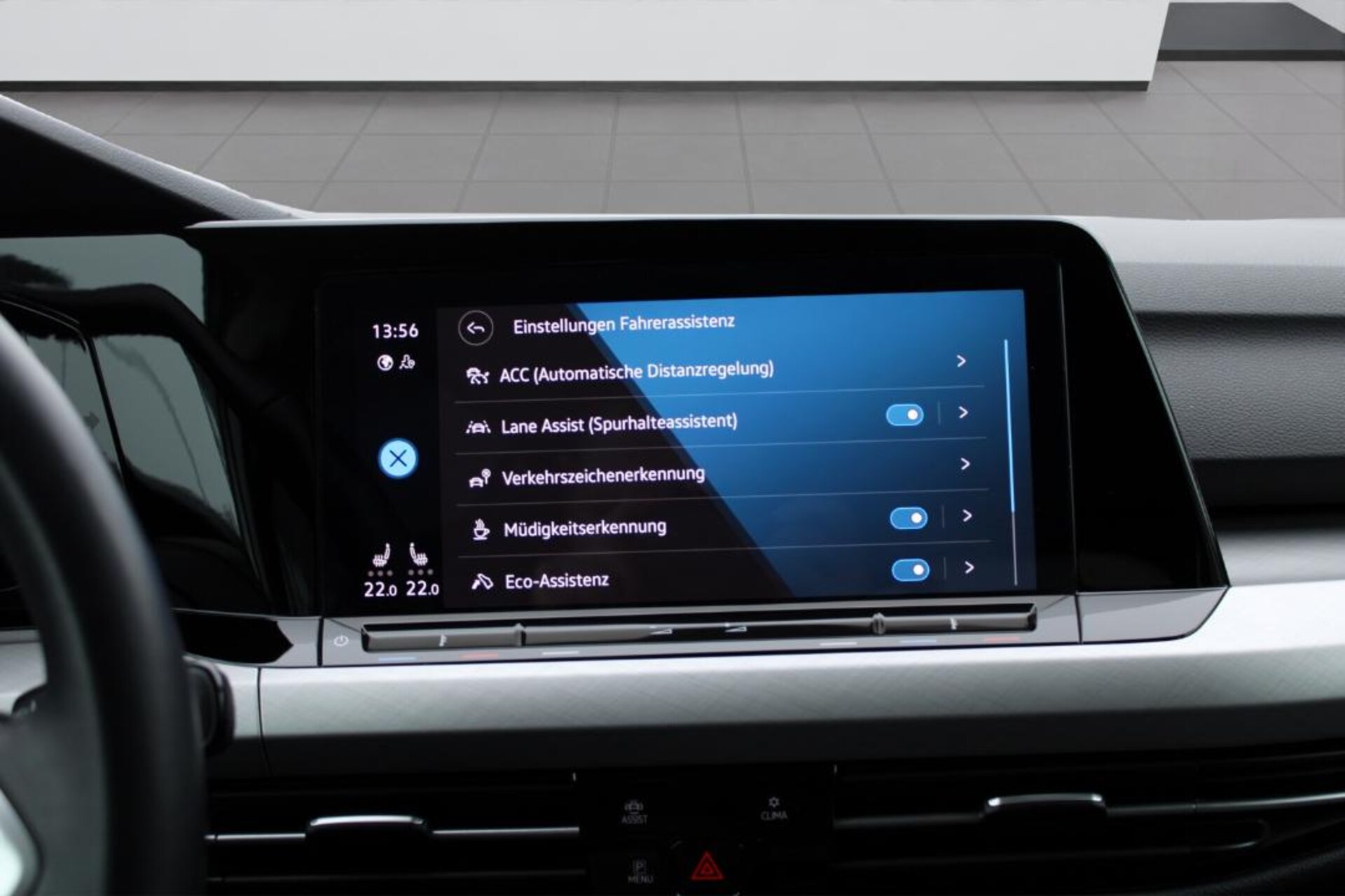 Volkswagen Golf Variant Life