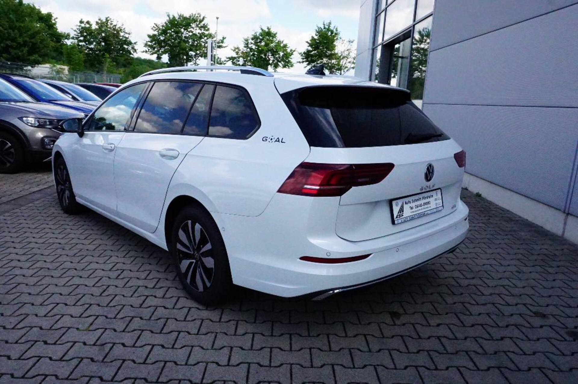 Volkswagen Golf Variant Life