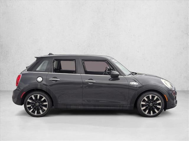 2018 MINI