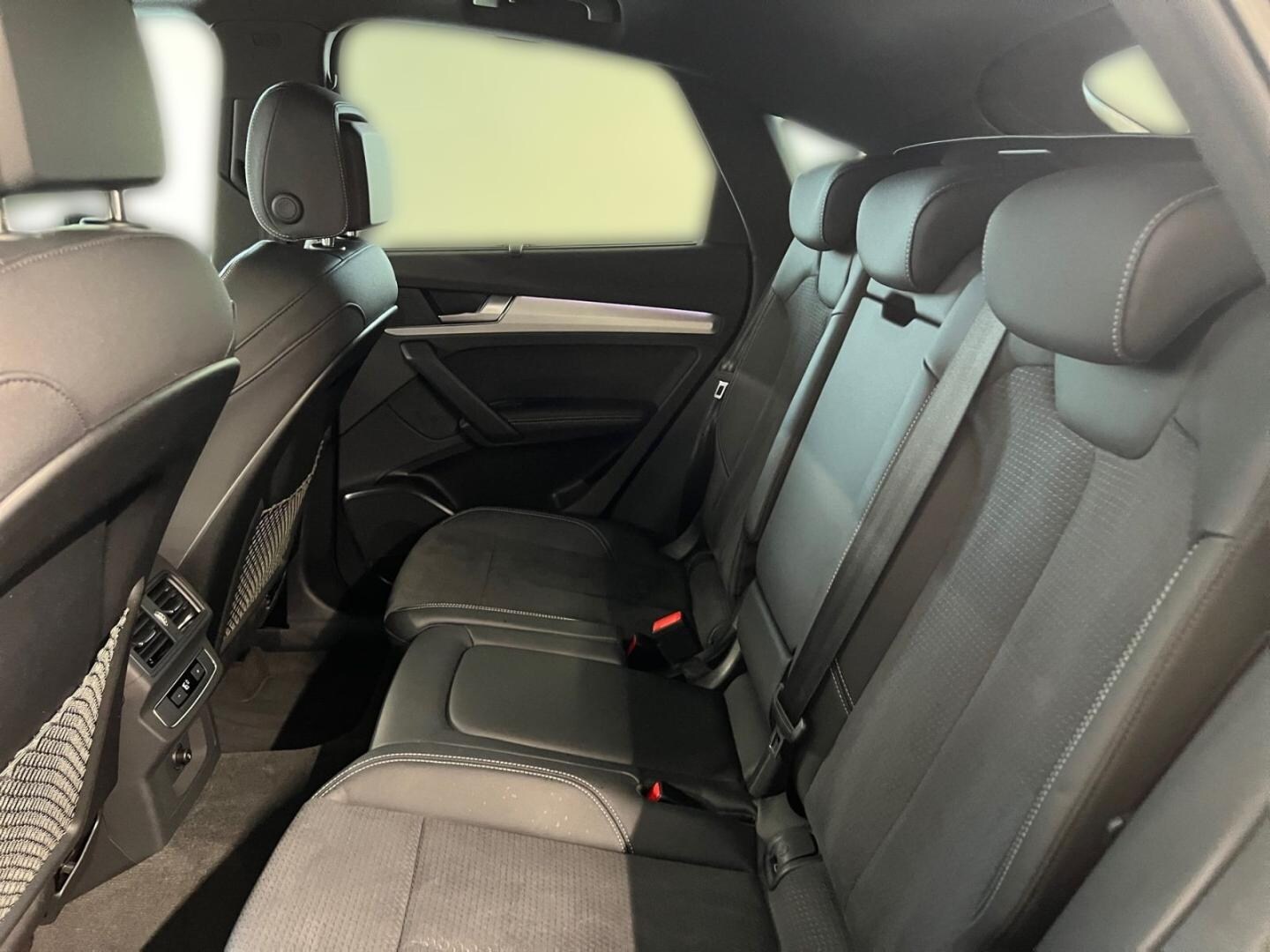 Bild über Audi Q5 Sportback 40 TDI quattro S tronic - für weitere Informationen kontaktieren Sie den Audi Partner