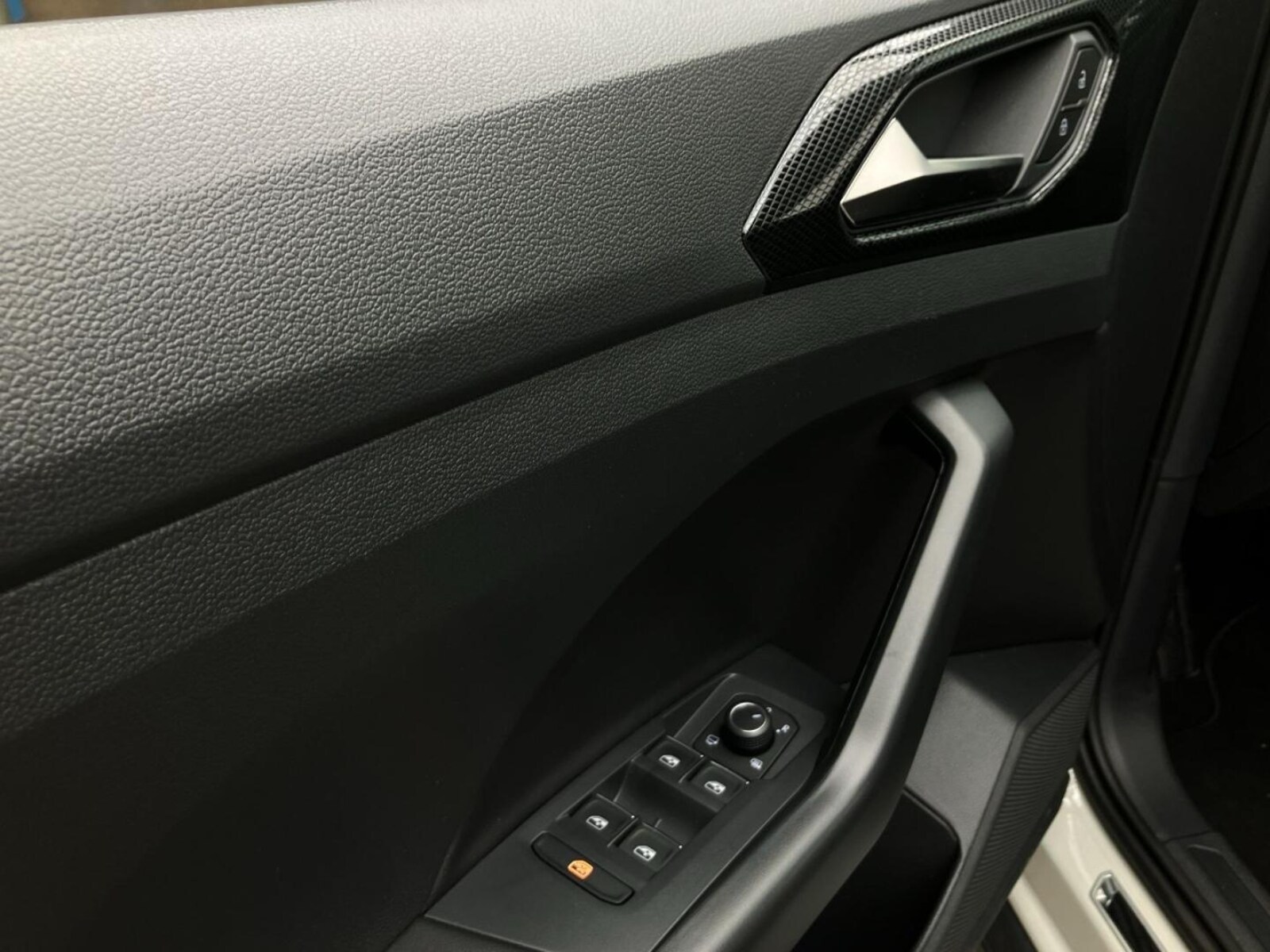 Volkswagen T-Cross – Bild 8