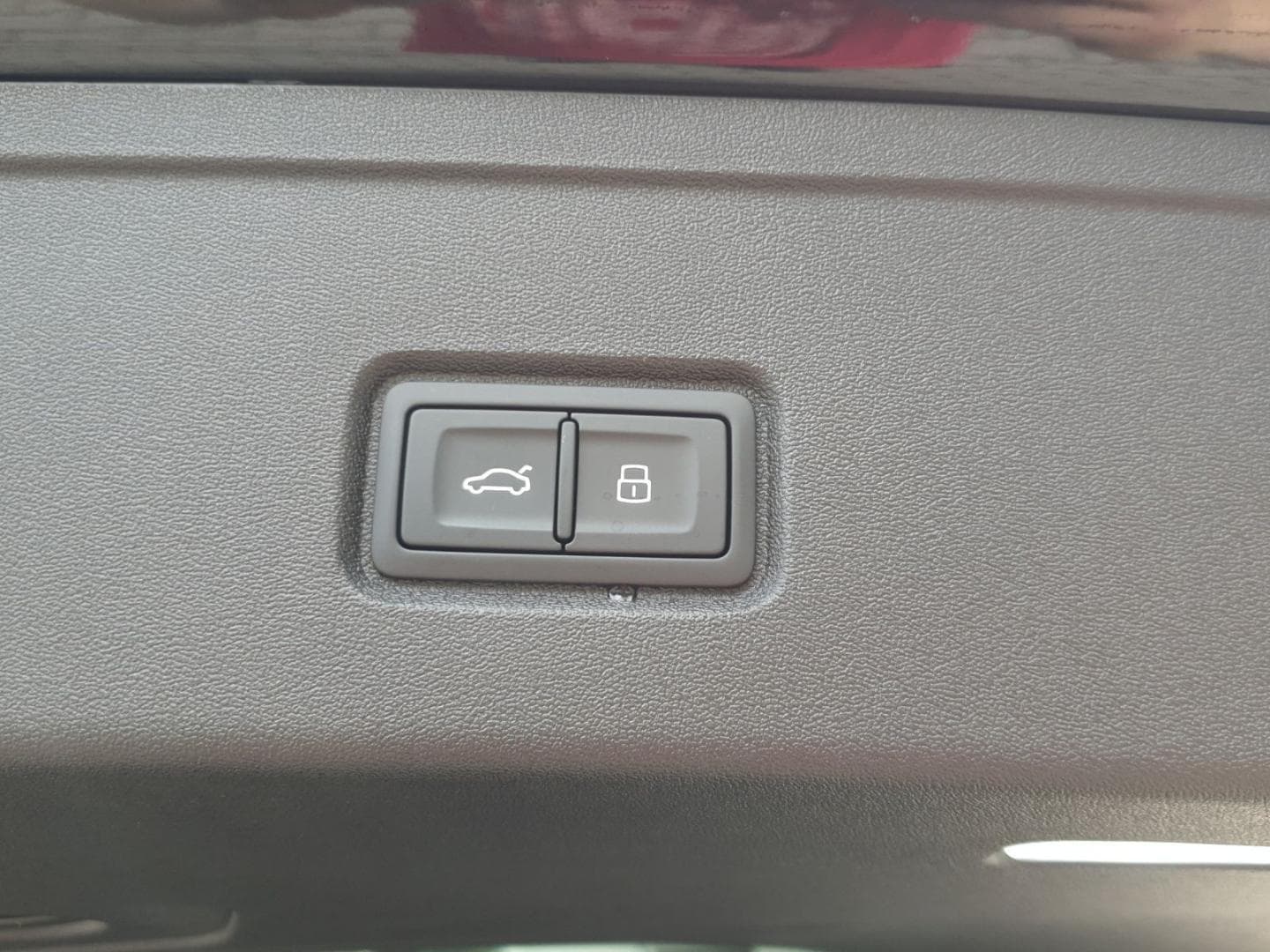 Bild über Audi Q7 SUV TDI quattro 220 kW tiptronic - für weitere Informationen kontaktieren Sie den Audi Partner