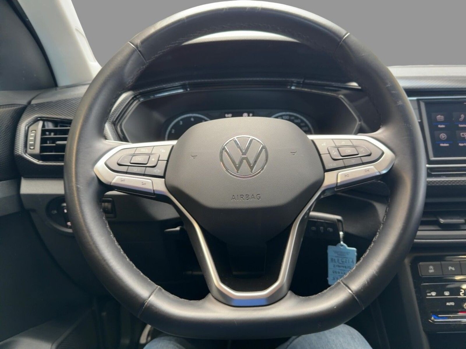 Volkswagen T-Cross – Bild 11