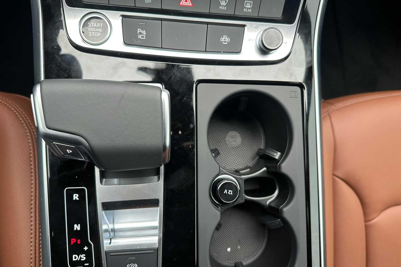 2026 Audi Q7 Premium - Photo 16