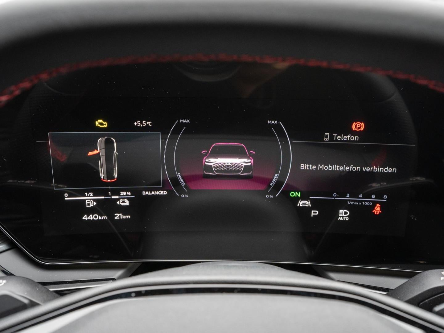 Bild über Audi A6 Avant e-hybrid e-hybrid quattro 270 kW S tronic - für weitere Informationen kontaktieren Sie den Audi Partner