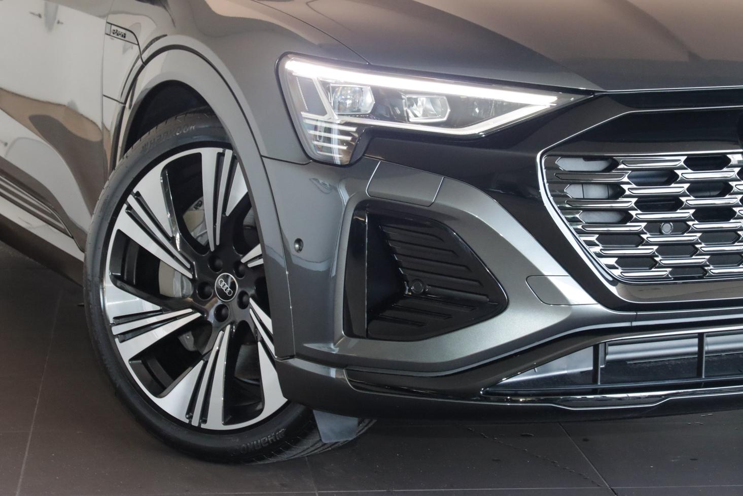 Audi Q8 Sportback e-tron
