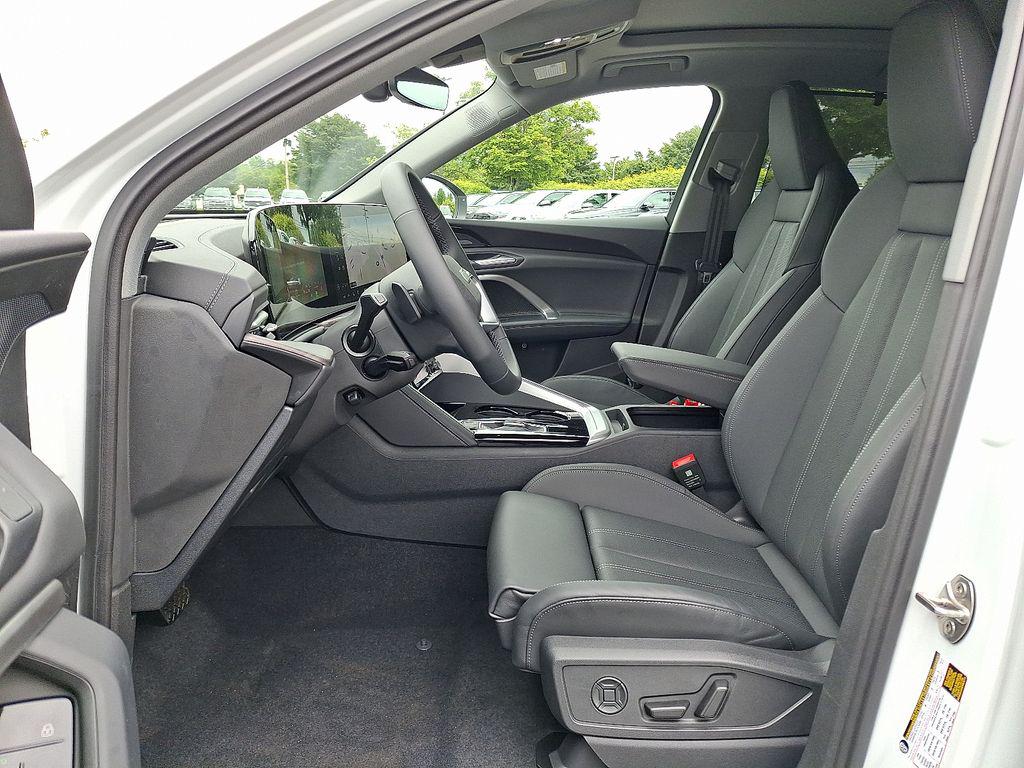 2025 Audi Q5 Premium Plus - Photo 13