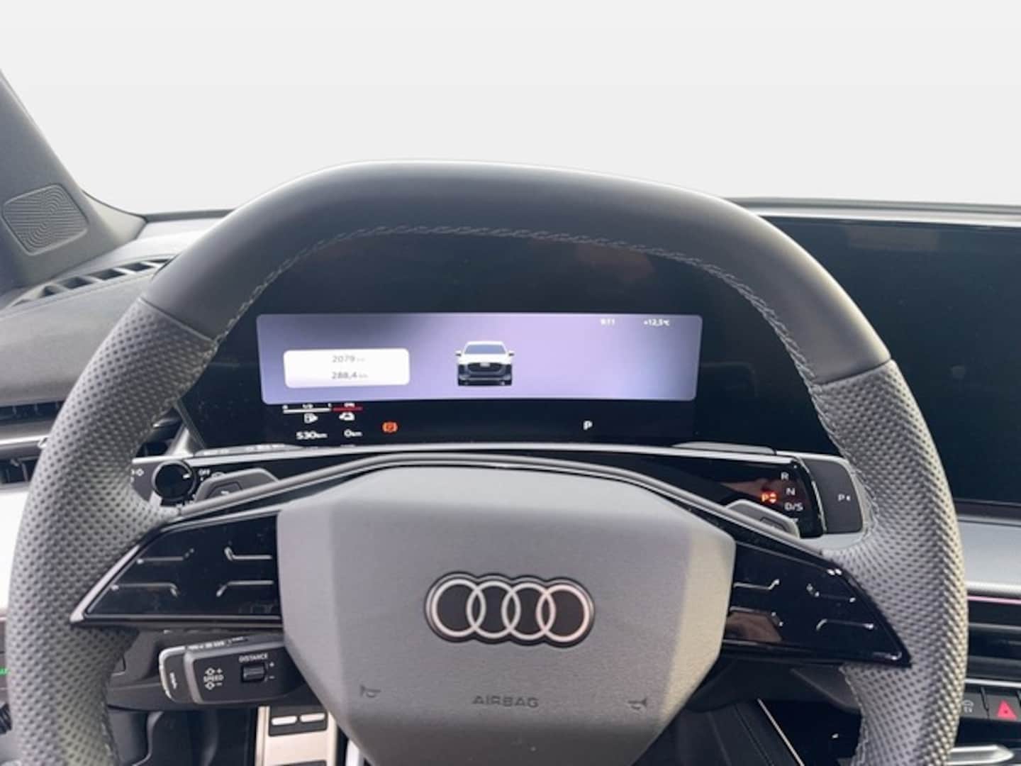 Bild über Audi Q3 SUV e-hybrid e-hybrid 200 kW S tronic - für weitere Informationen kontaktieren Sie den Audi Partner