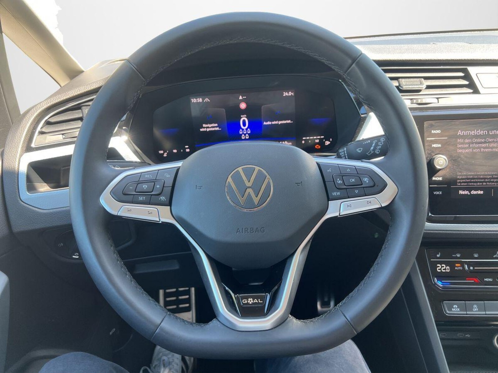Volkswagen Touran – Bild 11