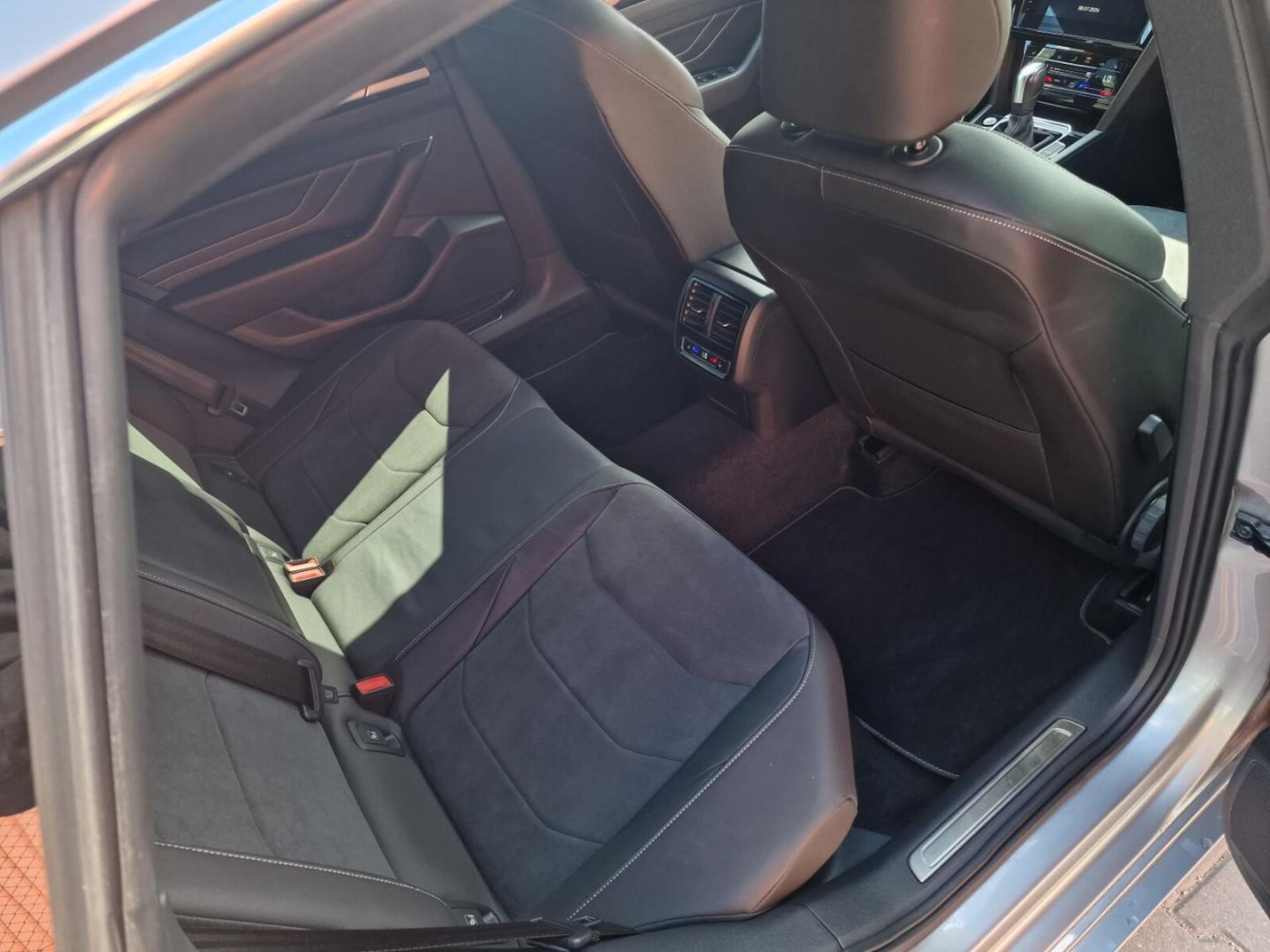 Volkswagen Arteon R-Line