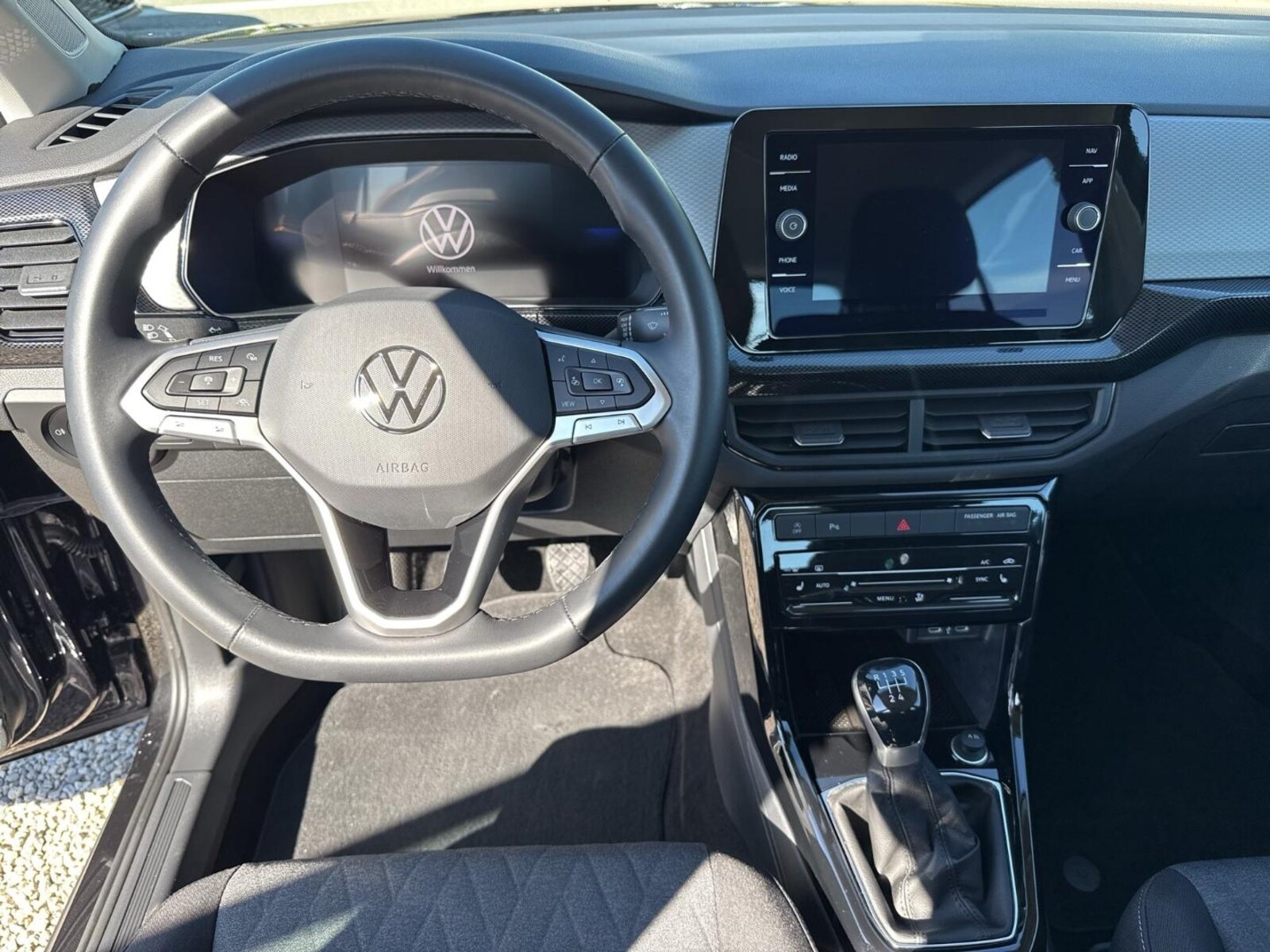 Volkswagen T-Cross – Bild 11