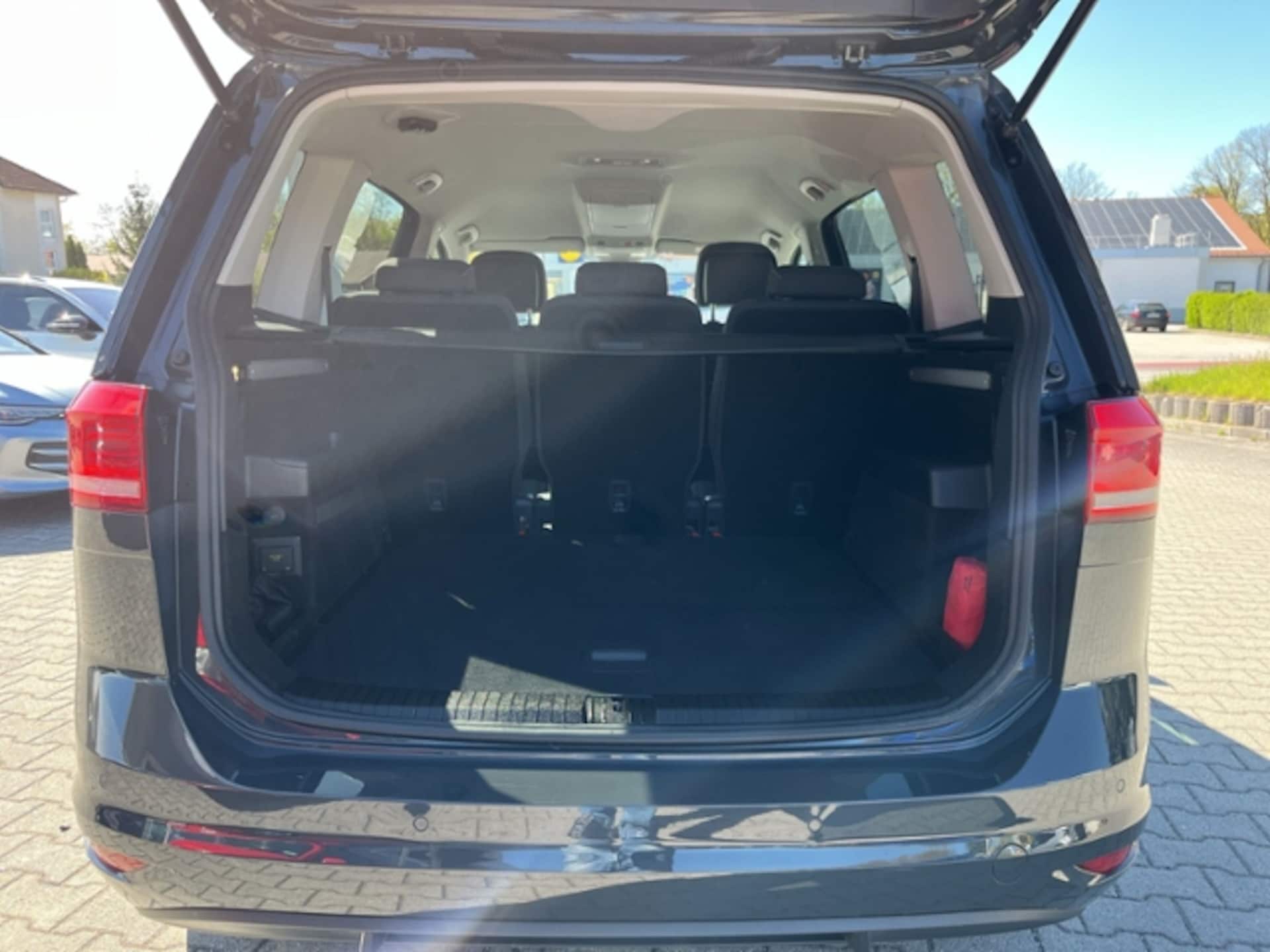 Volkswagen Touran Active