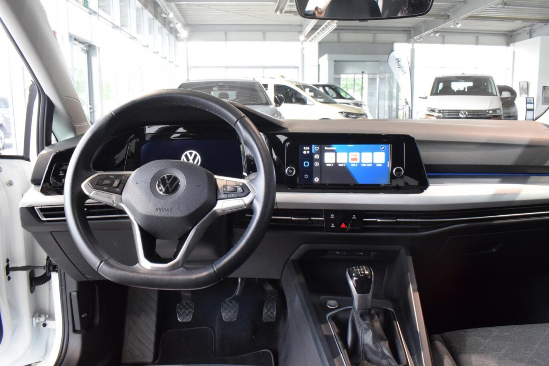 Volkswagen Golf Life