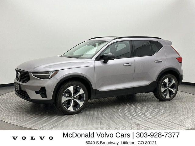 2026 Volvo XC40