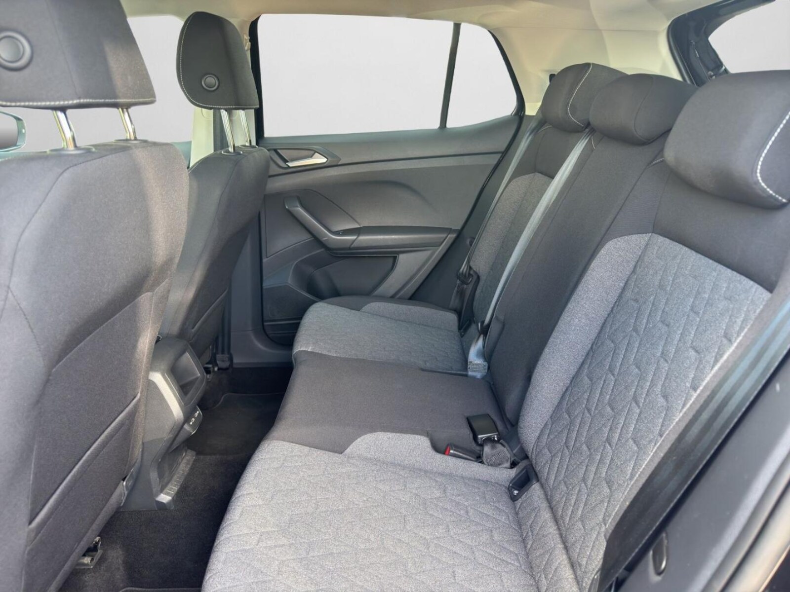 Volkswagen T-Cross – Bild 14