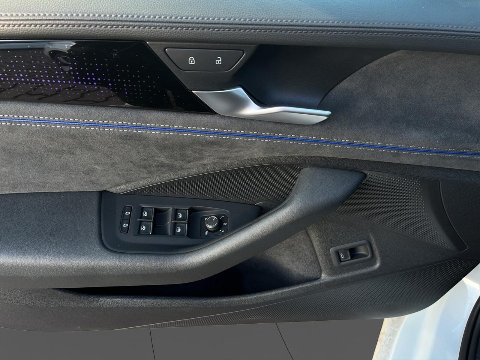 Volkswagen Passat – Bild 16