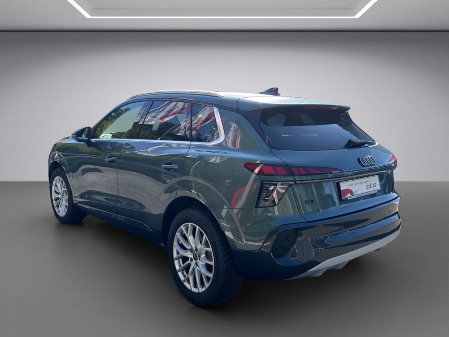 Bild über Audi Q3 SUV TDI 110 kW S tronic - für weitere Informationen kontaktieren Sie den Audi Partner