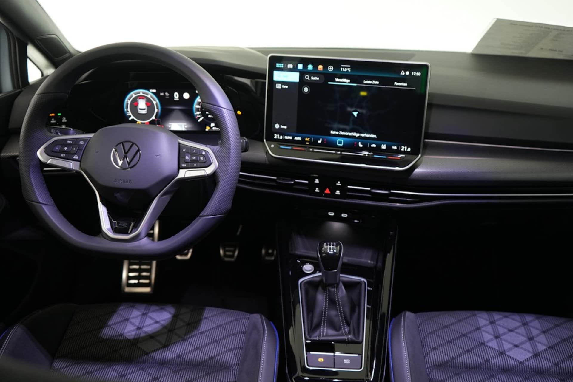 Volkswagen Golf Variant R-Line