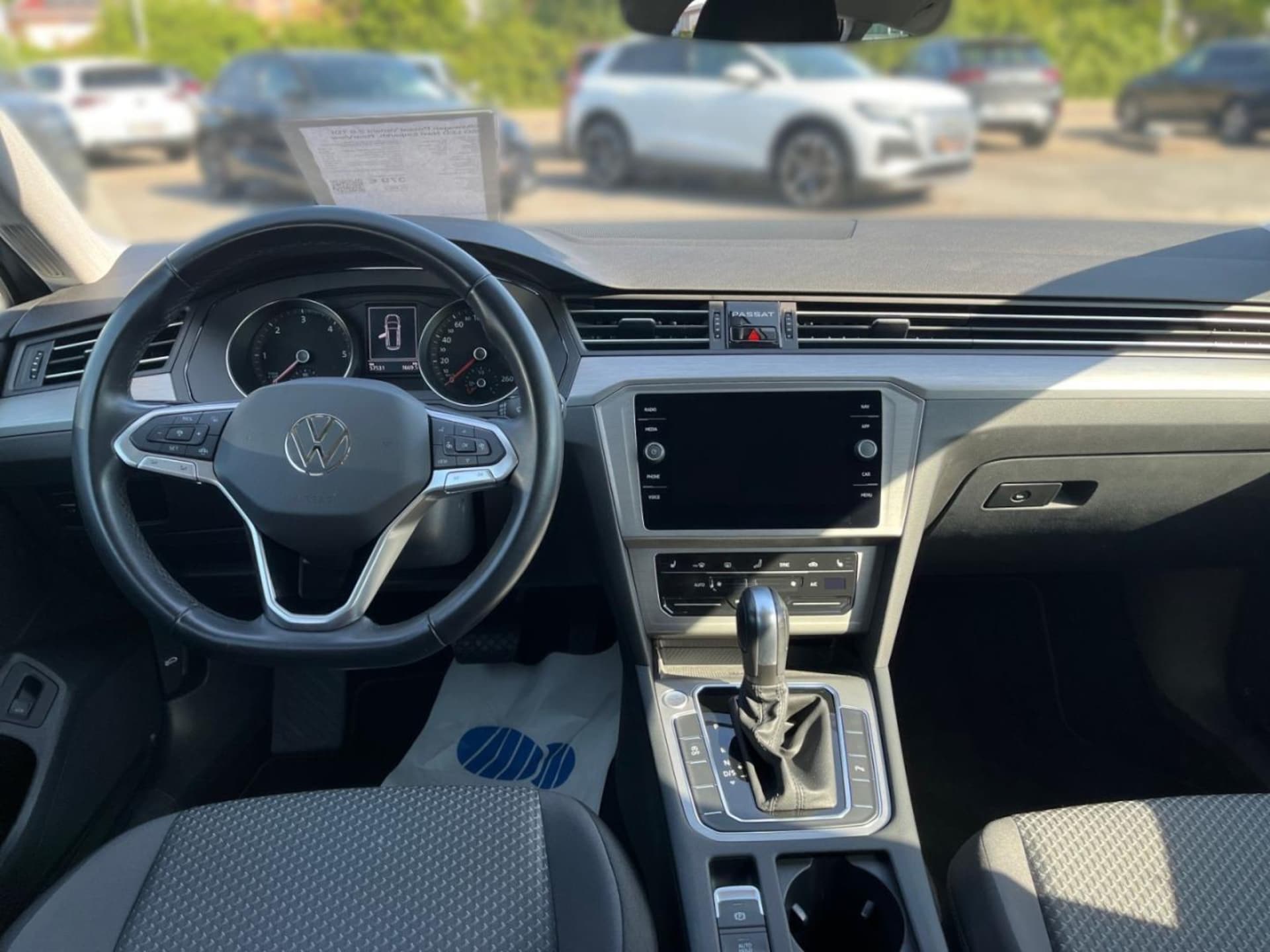 Volkswagen Passat Variant Basis-Modell