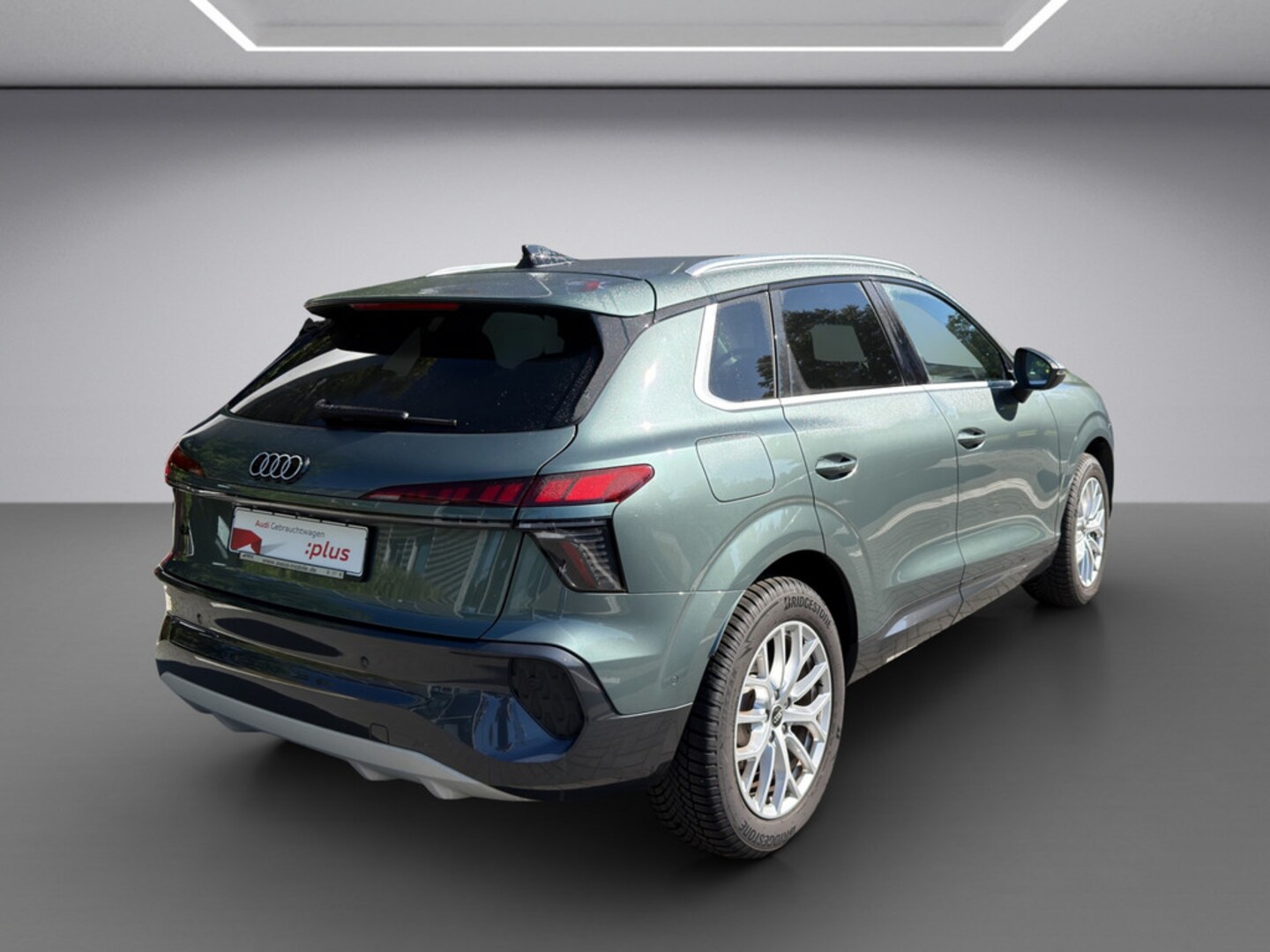Bild über Audi Q3 SUV TDI 110 kW S tronic - für weitere Informationen kontaktieren Sie den Audi Partner