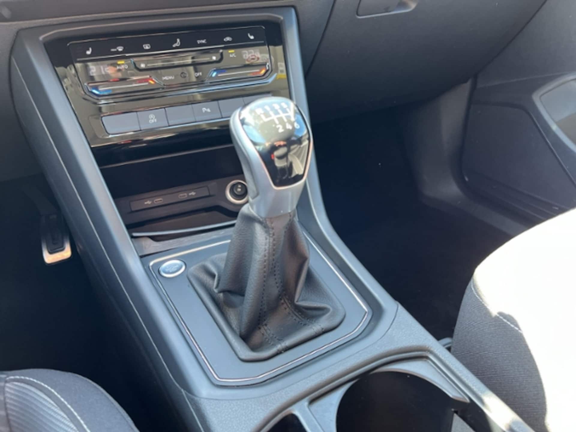Volkswagen Touran Active