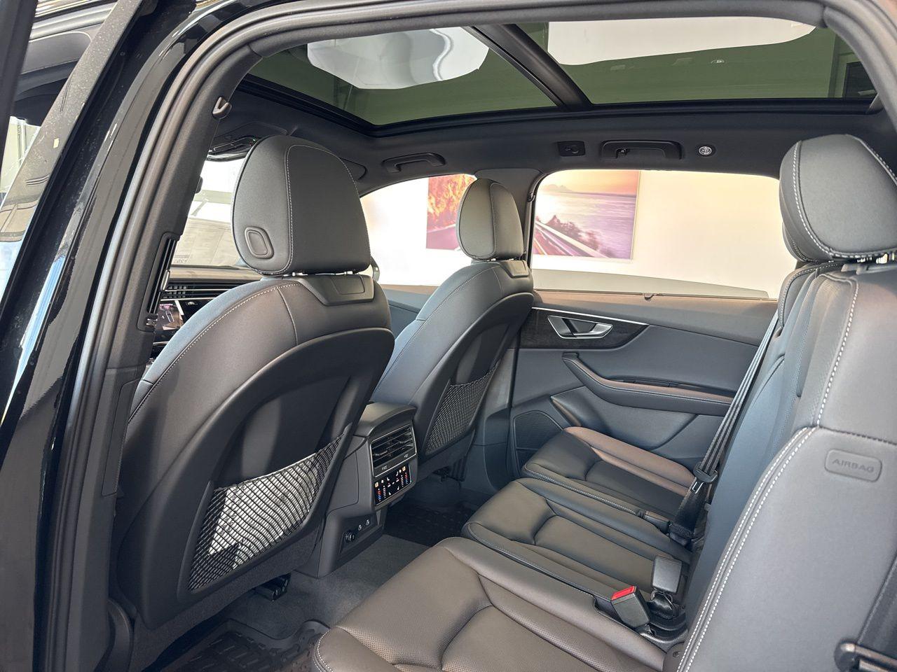 2026 Audi Q7 Premium Plus - Photo 44