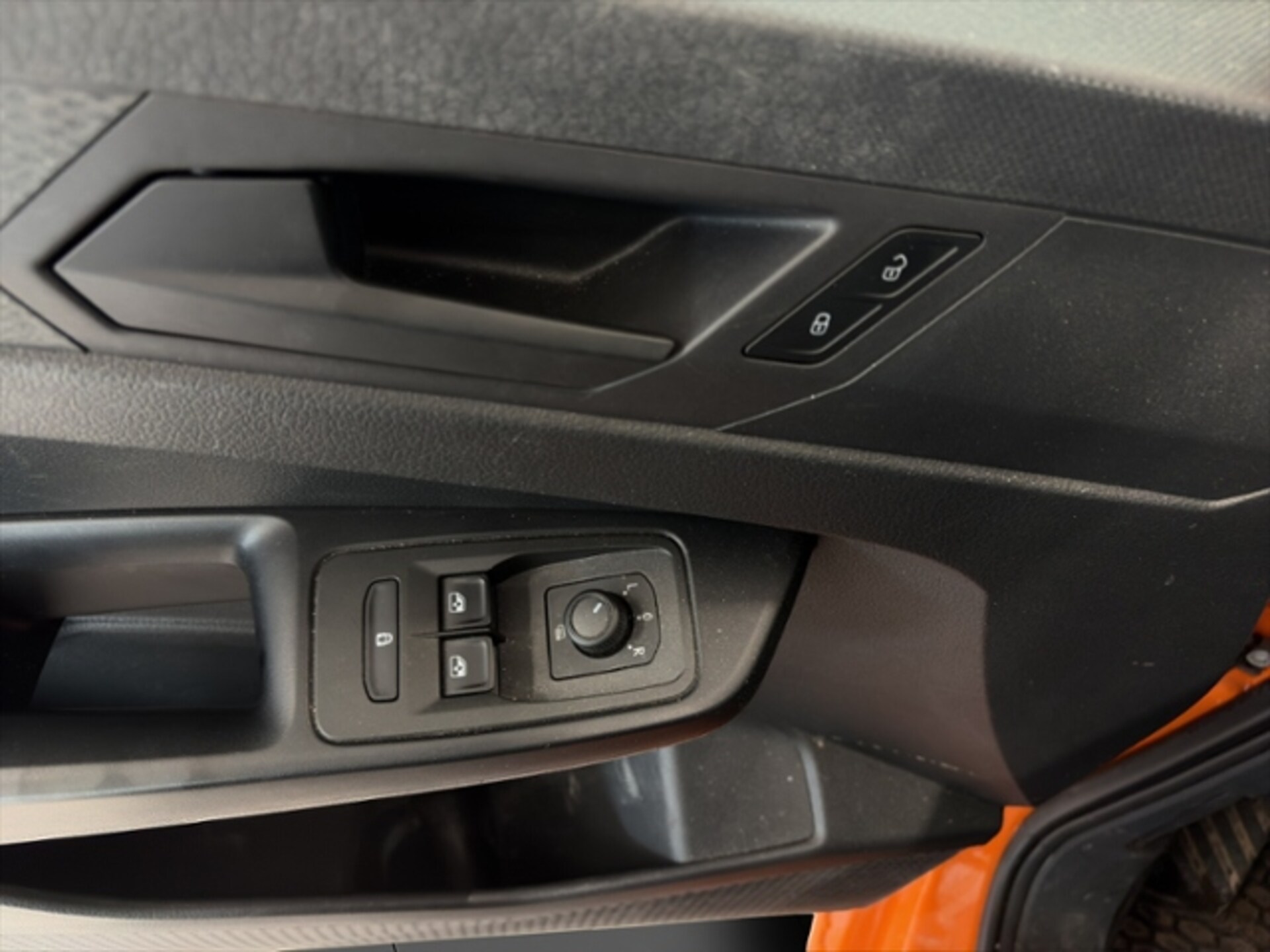 Volkswagen Caddy Kombi Basis-Modell