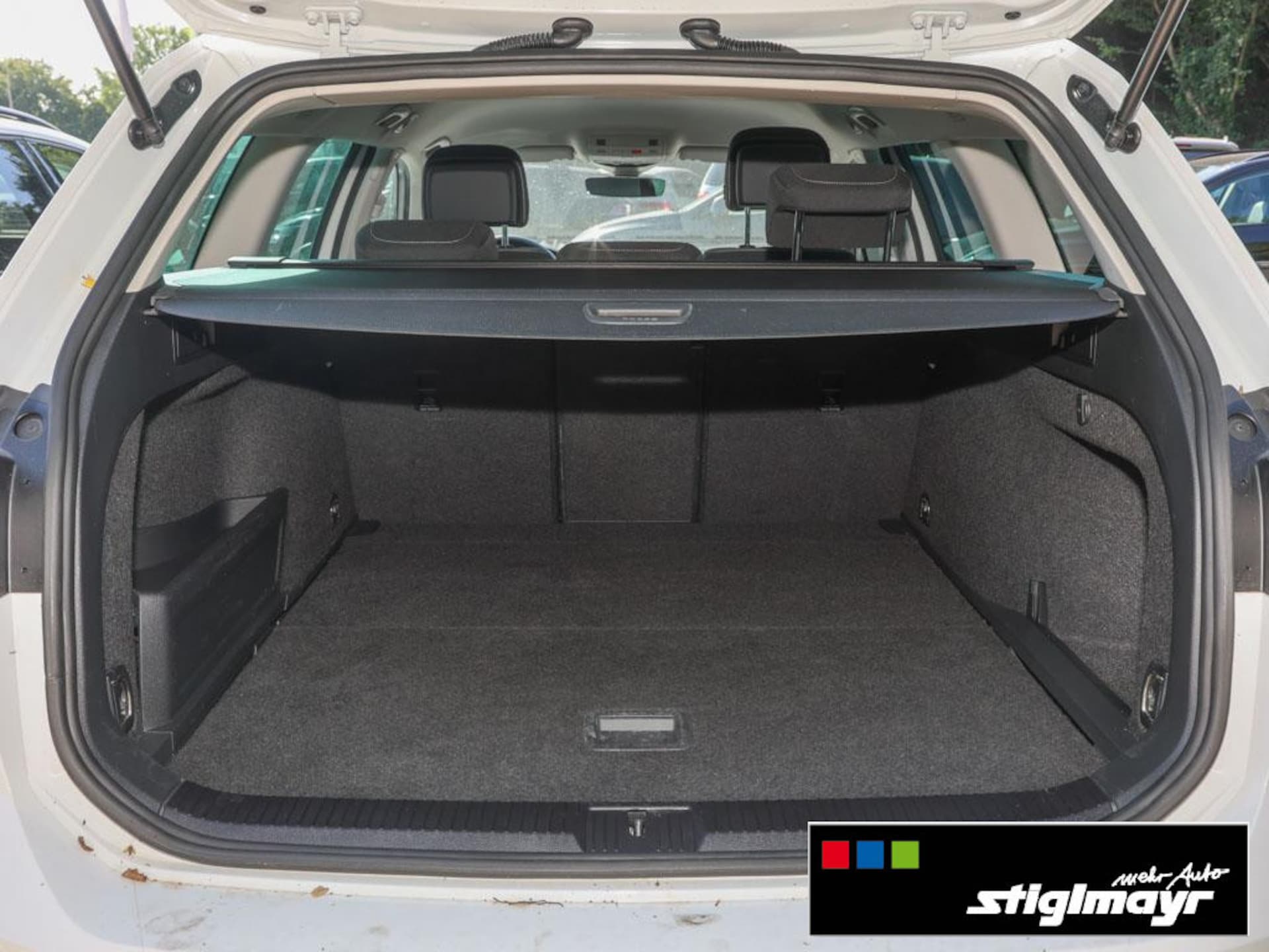 Volkswagen Passat Variant Business