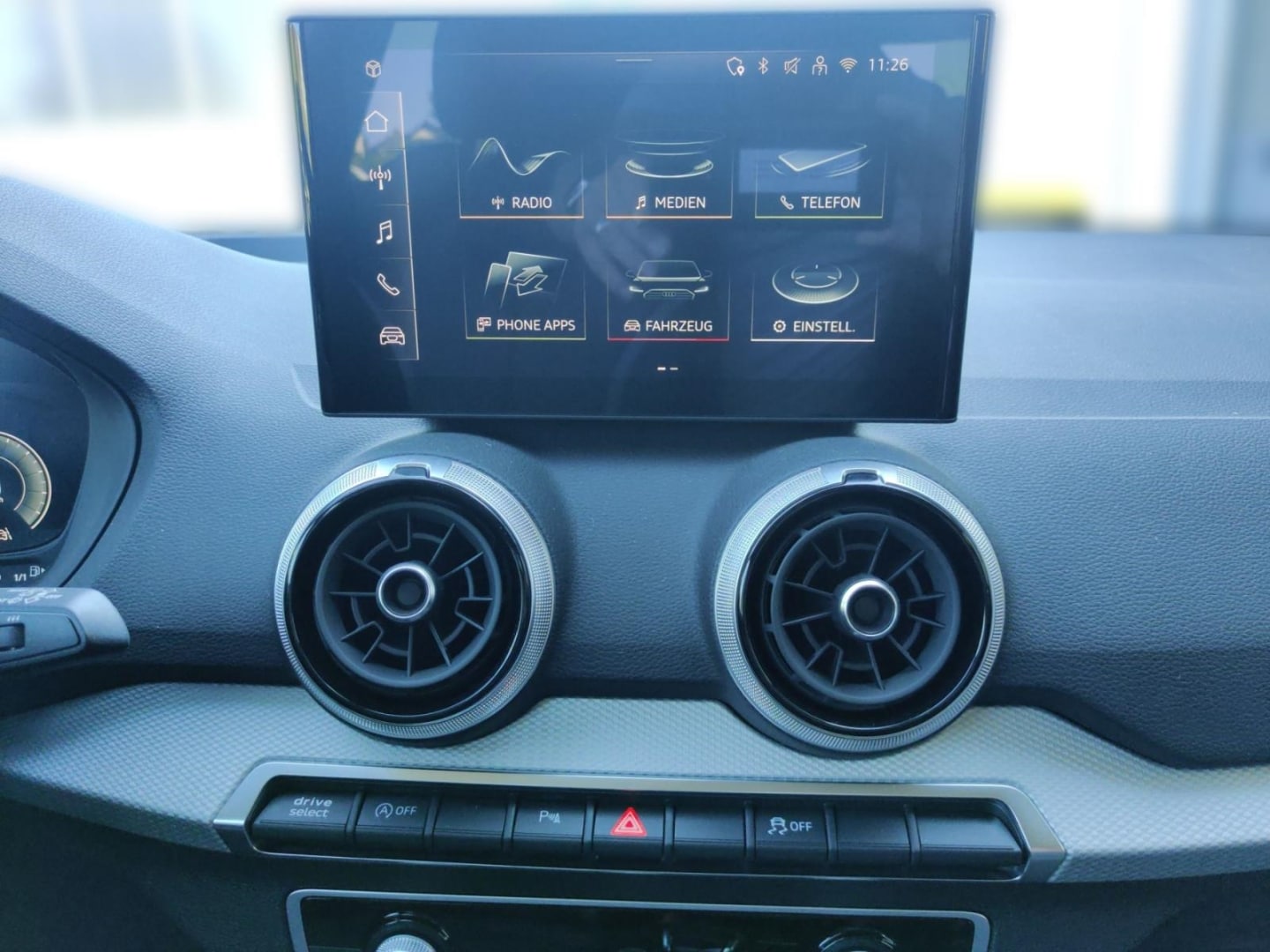 Bild über Audi Q2 S line 35 TFSI S tronic - für weitere Informationen kontaktieren Sie den Audi Partner