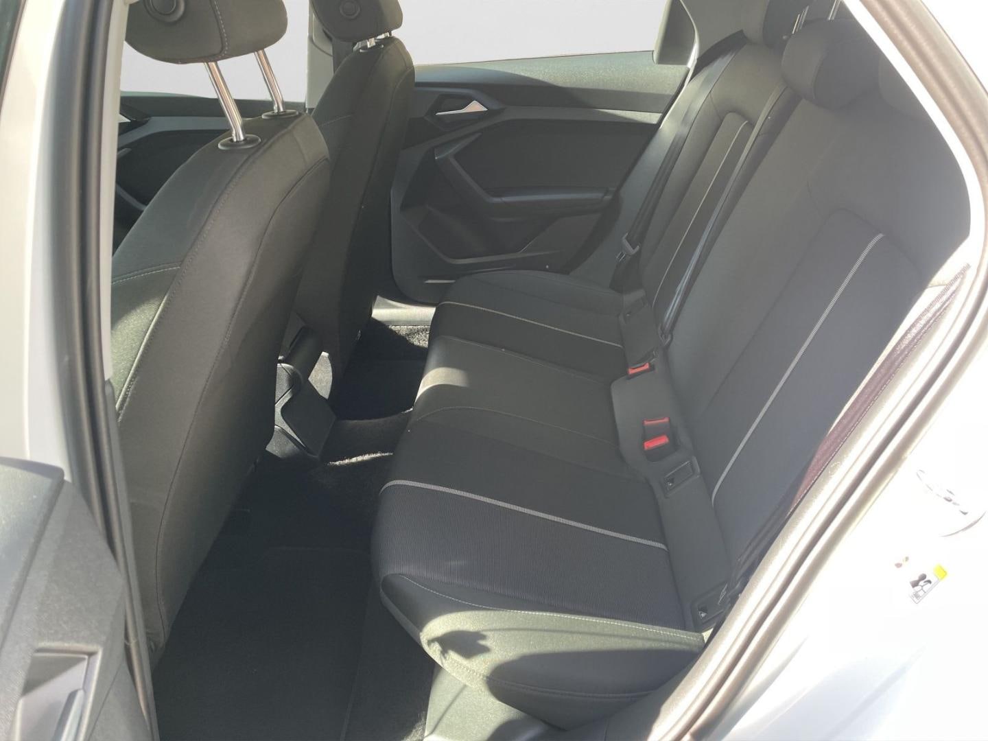 Bild über Audi A1 Sportback 30 TFSI Schaltgetriebe - für weitere Informationen kontaktieren Sie den Audi Partner